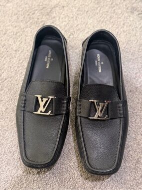 Louis Vuitton Black Leather LV Buckle Loafers
